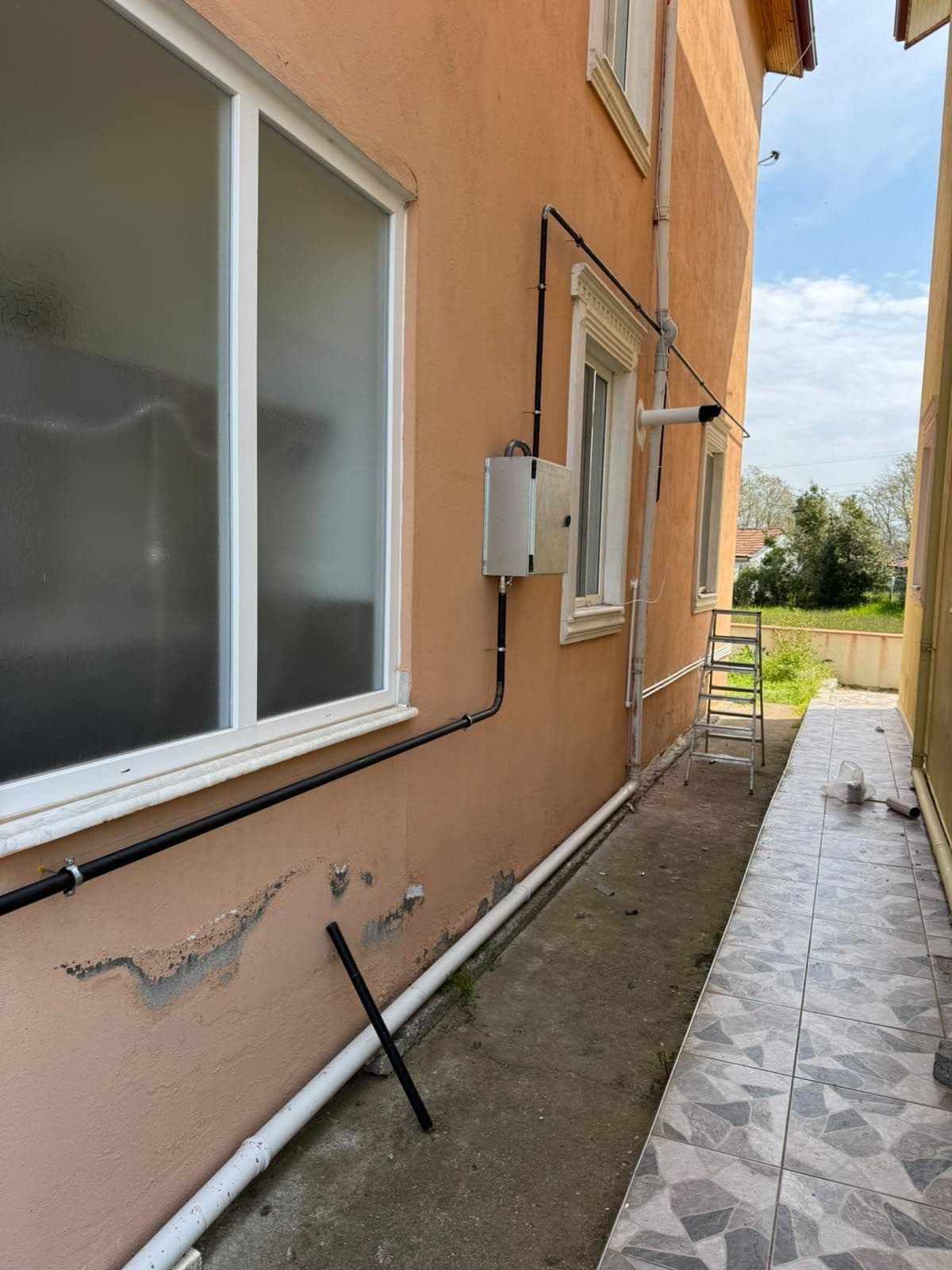 Yeni Tesisat Uygulaması 1 - Yeni gerçekleştirilen sıhhi tesisat uygulaması.